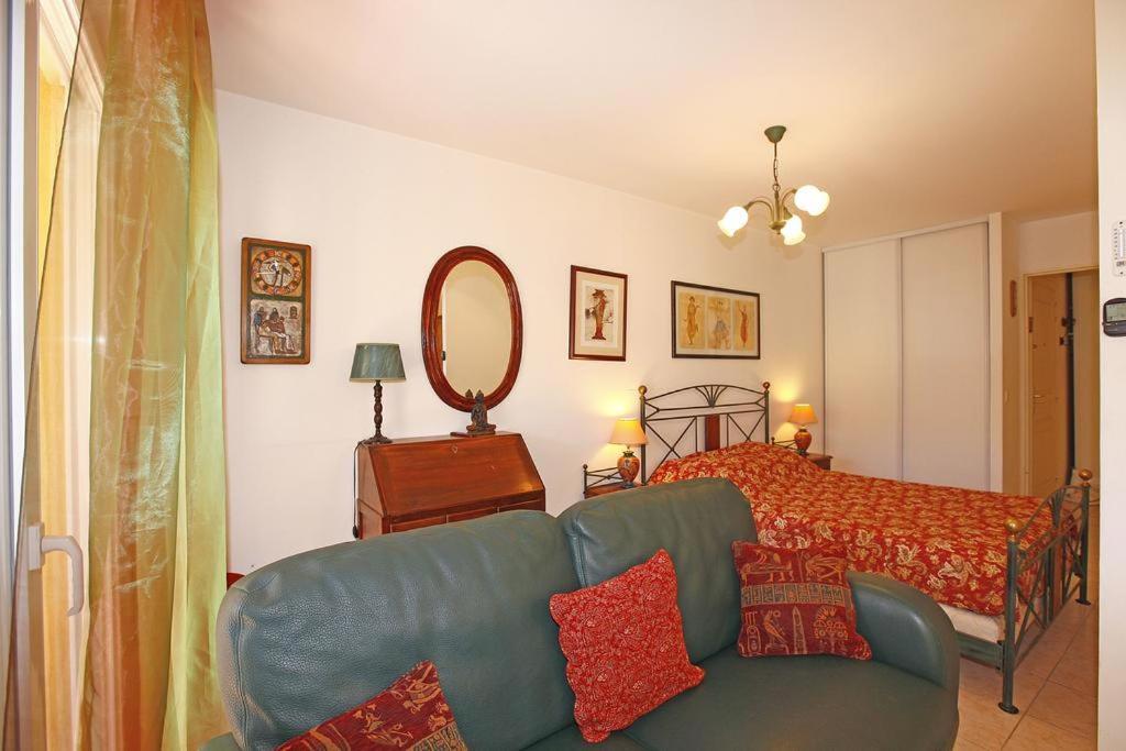 Appartement 3 Personnes Avec Coin Nuit Avec Terrasse Et Parking Quartier Du Port De Nice Bagian luar foto