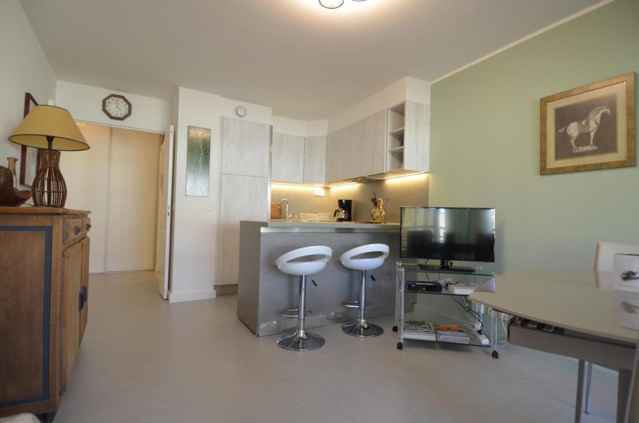 Appartement 3 Personnes Avec Coin Nuit Avec Terrasse Et Parking Quartier Du Port De Nice Bagian luar foto