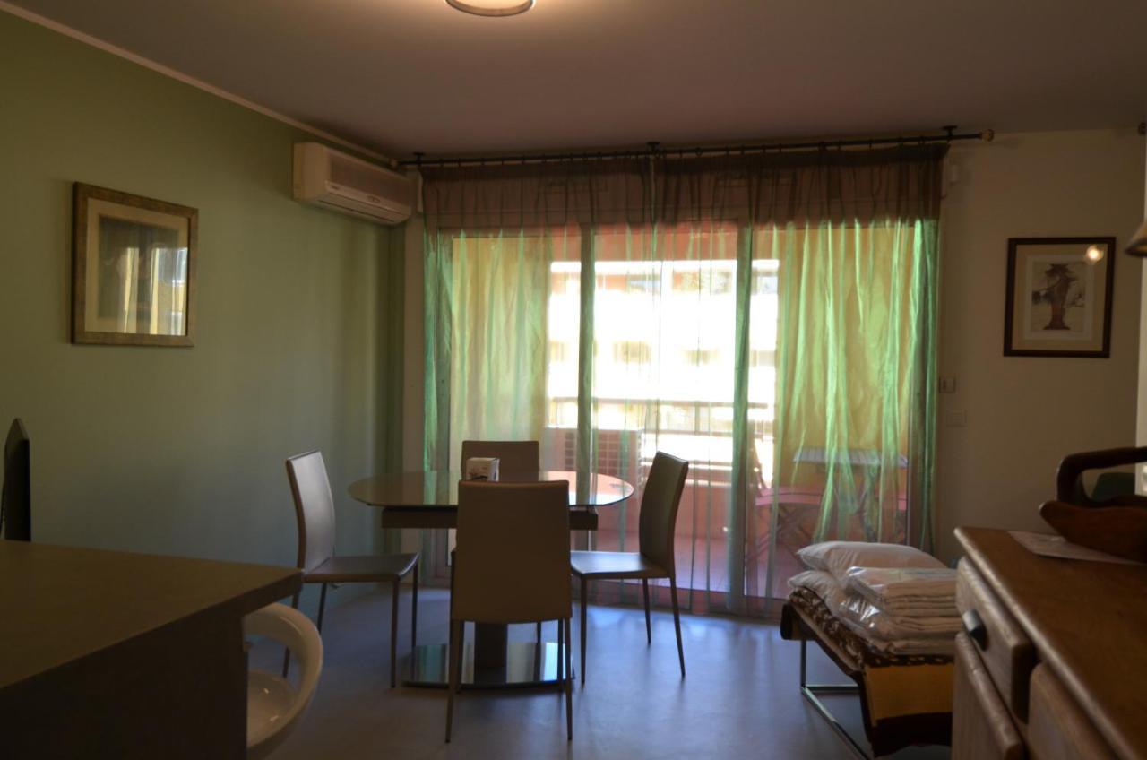 Appartement 3 Personnes Avec Coin Nuit Avec Terrasse Et Parking Quartier Du Port De Nice Bagian luar foto